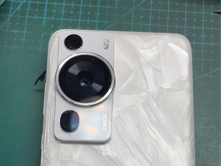 华为P60Pro换原厂后盖玻璃