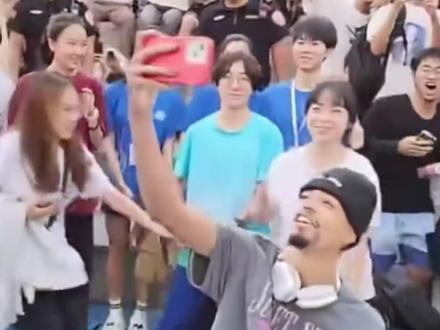 "人气大不如从前!外援打球真的要收敛一下自己了"#吴勇豪 #slim