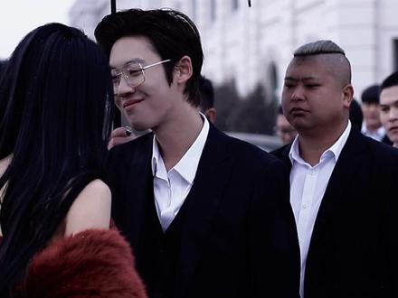 “姐姐 我说过等我长大我就娶你”