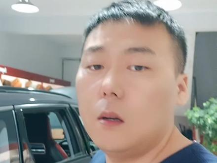 拆长安cx75压条 尾灯 非常简单