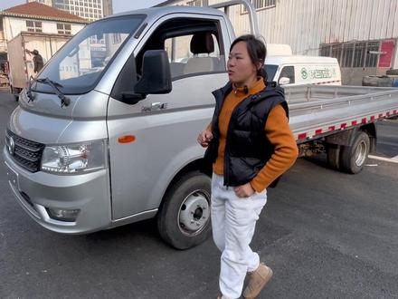 稀缺车型,一年只收到一台 3.99米平板,东风凯普特ev180,24年的车,公里数66600#东风凯普特 #二手平板新能源 #新能源货车 #平板车