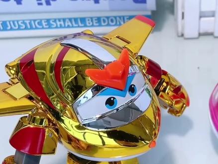 #超级飞侠 金小子中毒变成乐迪了,小爱来救援她