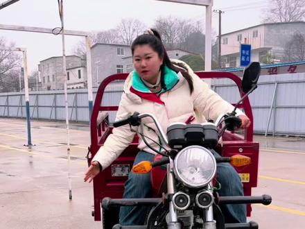 科二绕桩详细教程,再也不担心了简单通用。#摩托车科二科三 #创作者中心 #创作灵感