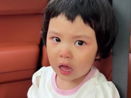 就是怕添麻烦#大眼萌娃 #人类幼崽的800个心眼子