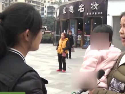 #重庆dou知道 核桃里面黑的,就不能吃了哦