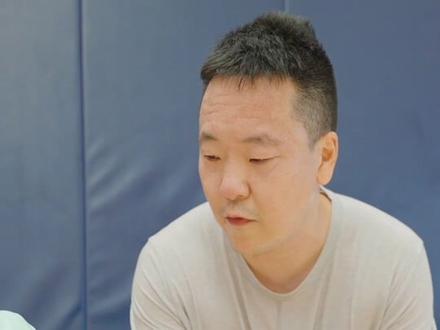 #球鞋测评 二开的猛扑2代,学生党穿这个完全够用!#抖音篮球季 #实战篮球鞋