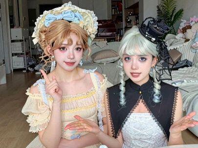 新手向✨Lolita入坑指南! 自从和辣辣老师一起拍视频后收到了许多宝宝的喜欢和关注,我和@水共 一起收集了一些后台被问得比较频繁的问题,在期视频中为大家答疑解惑!希望能够帮到大家❤️
一定要看到最后哦!!!(疯狂使眼色
#lolita #lo裙 #入坑指南 #lo娘 #假发分享
