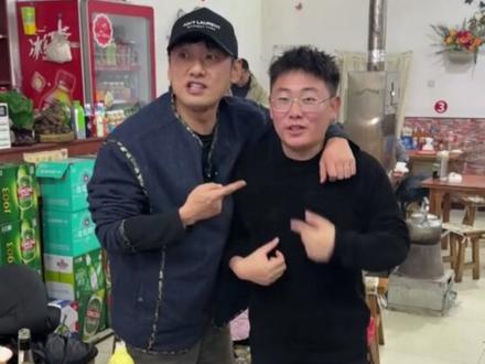 喝完烟台的白兰地一定记得要去吹吹风哦#烟台特产 #白兰地 #乌啦啦