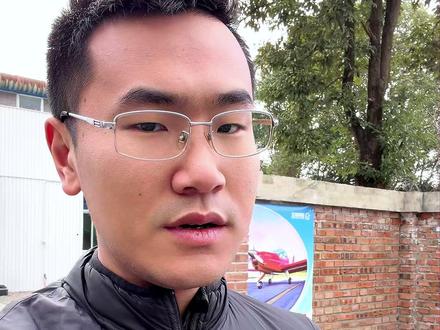 正视差距,勇敢挑战,张雪路转粉 #机车 #张雪机车