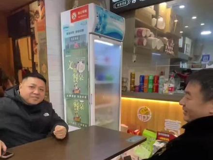 #真材实料才能做出好味道 #餐饮人加油💪 疫情三年对葛胖佳没有任何影响,一年赚几十个W不成问题!