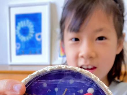 刚刚学完课文《雪孩子》,那我们就动手做一个永不融化的雪孩子⛄吧!#亲子手工 #手工diy #雪人#创意手工 #废物利用