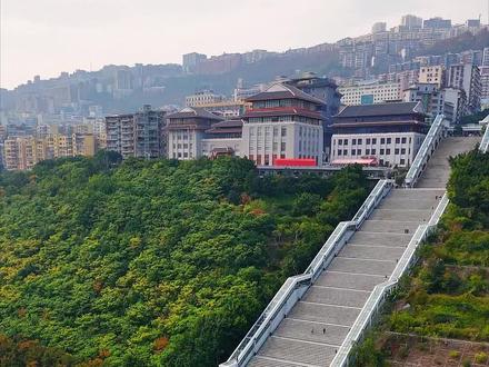 神女大扶梯快完工了#巫山#巫山旅游#三峡龙脊#二黄团队@巫山旅游