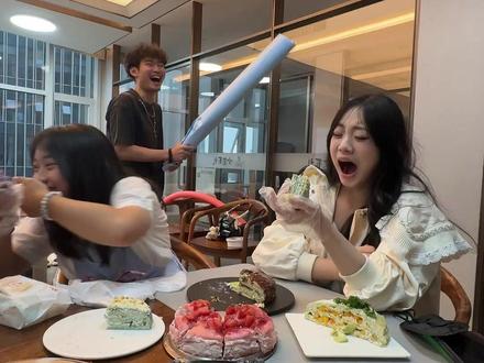 游戏大挑战 #女巫的毒药 #蛋糕 #千层蛋糕 -wnyD1