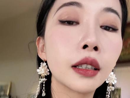 「春神醒了」我的春神在百花里醒来啦 #鹿溟山 #艺术在抖音 #春暖花开奔你而来 #我在春天里找到了自己 #原创绘画