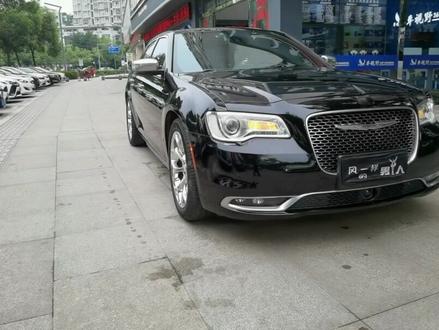 #创作灵感 #改色膜案例分享 #车身改色贴膜 #汽车改装 #自贡车之友 #自贡汽车贴膜@DOU+小助手
白色改黑色 活泼变稳重