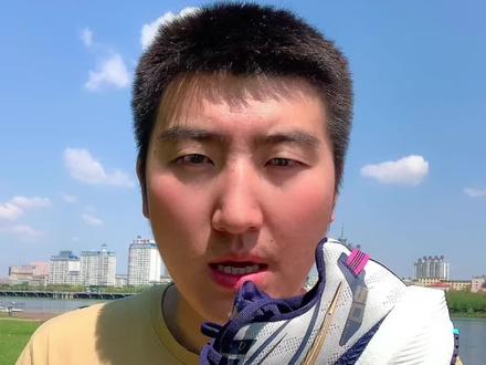 大体重铁子们 闭眼入#软底软面穿上超舒服 #哎呦喂你鞋真好看 #透气舒适不臭脚 #好鞋推荐 #索康尼胜利20