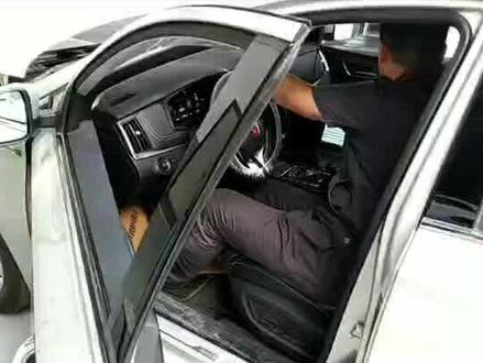 荣威油电混合动力车更换新电瓶后要进行车载电脑刷新👌