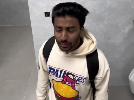 I am back.我是后背
#乔丹 #文化输出 #抽象 #美高 #大学生哪有不疯的