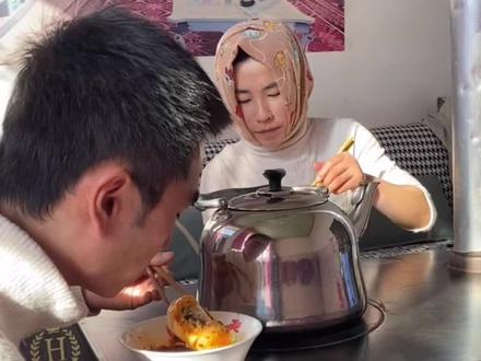 姐姐是另一个妈妈,姐姐和妈妈一个味道!#新农人计划2021 #记录真实生活 #水晶包子