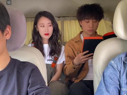 暧昧期的心眼子#搞笑 #情侣 #恋爱期间的心眼子 #笑点联盟计划