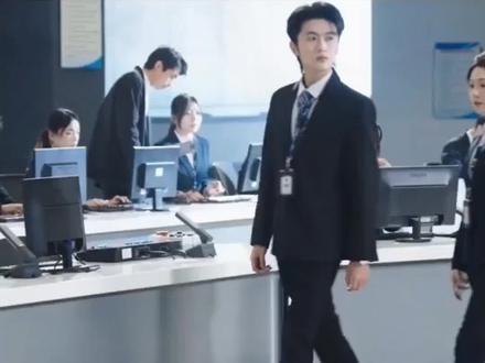 机翼暗藏致命隐患,小空管发现不顾高层反对夺取控制权!
#不听我指挥女机长悔疯了 #短剧推荐 #百亿剧好看计划 #短剧 #dou来看好剧