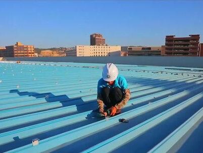 彩钢瓦房究竟有什么危害?城市农村都在强制拆除?这背后有啥秘密?(一)