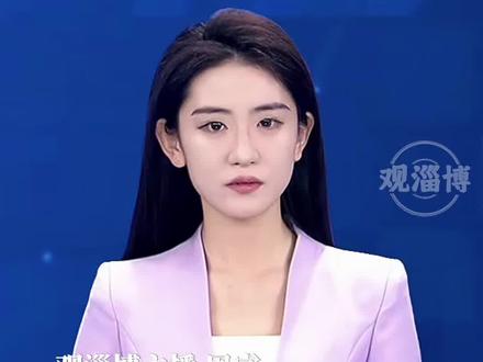 3月29日晚,广州暴雨倾盆,薛之谦在广州演唱会进行中途宣布可以为大家退票,并报销交通及住宿费用,观众可自由选择退票或凭票观看下次广东场次,还下跪致歉,这一系列举动赢得网友纷纷点赞。#薛之谦广州演唱会 #薛之谦