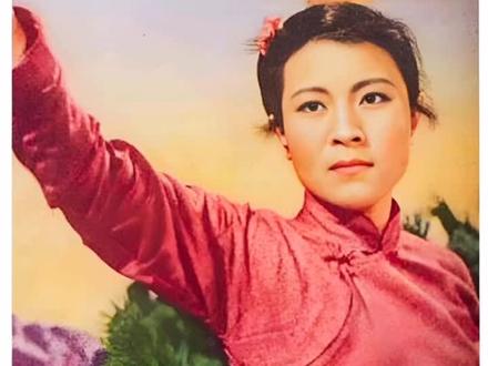 《红霞》(歌剧)(18)
