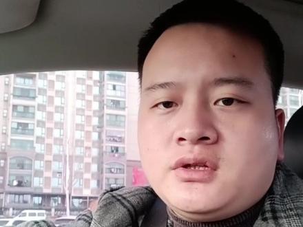 拥有一百万存款,在长沙生活是处在什么水平,各行各业真实收入水平又是多少?#人均收入 #长沙