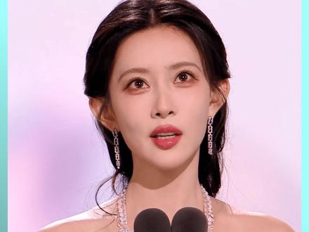 孟子义:这剧情我好像见过啊 #星光大赏 #金鹅荣誉 #孟子义#我为星光大赏打call #孟子义摔了