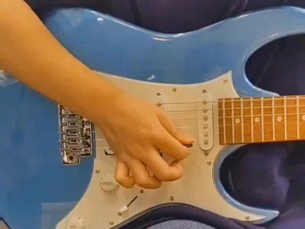 #电吉他零基础 半个月成果展示!#自主学练打卡 还是很有效果的,#日常练琴