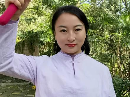 拍打“长寿穴”,睡的香
头为诸阳之会,五脏精华之血
六腑清阳之气,都汇于头部#健康养生小知识 #放松解压