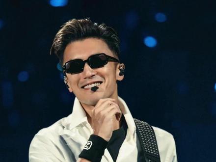 谢霆锋西安演唱会选座攻略抢票难易分析! #谢霆锋西安演唱会 #谢霆锋演唱会 #谢霆锋 #进化演唱会