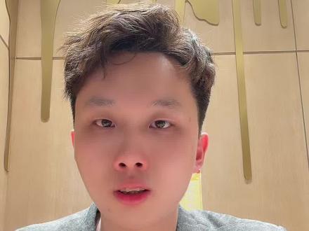 1月25日金价猛涨!别追高别恐慌,拿实物金才是普通人的制胜法则#黄金还会不会涨 #创作者中心 #创作灵感 #今日金价 #黄金