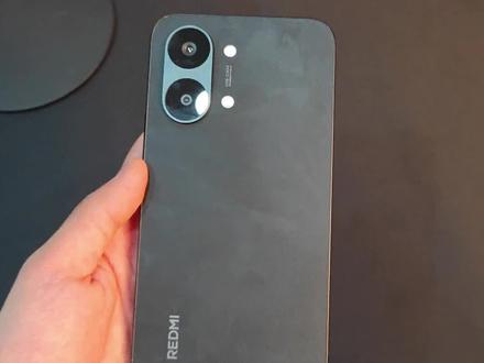 红米Turbo 5 手感还不错 拿来当备用机绰绰有余
#断舍离 #福利 #抖音作者春节送礼 #小米 #红米