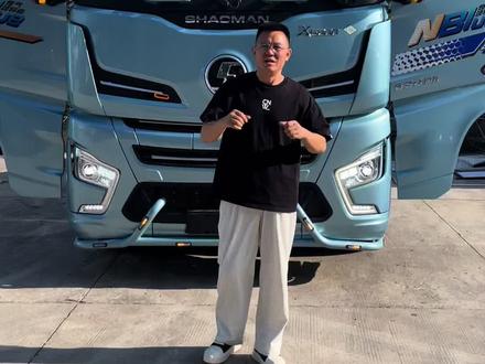 陕汽德龙X6000LNG燃气#万卡汽贸