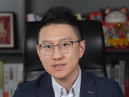 12月美联储降息,日本加息,背后有何深意? #投资人李国豪#燃起来了大国重器 #掘金计划2025 #日本加息 #零距离看懂财经