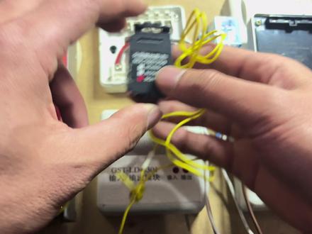 照明配电消防模块如何接线控制切断非消防电源(分励脱扣器) #消防工程人 #消防电工 #消防弱电 #消防维修 #消防模块接线 #消防强切接线 #消防分励脱扣 #消防设施操作员 #继电器