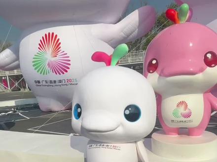 西关少爷说他家里收租还有分红,做大湾鸡是来体验生活,还能借💰海珠湖小粉买大平层,真是钱多心善的少爷哈哈#大湾鸡#广州大湾鸡#大湾鸡宝宝#大湾鸡嘉年华体验官#大湾鸡嘉年华