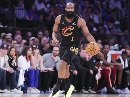 细聊哈登的防守! #哈登 #克利夫兰骑士队 #nba季后赛 #NBA #篮球
