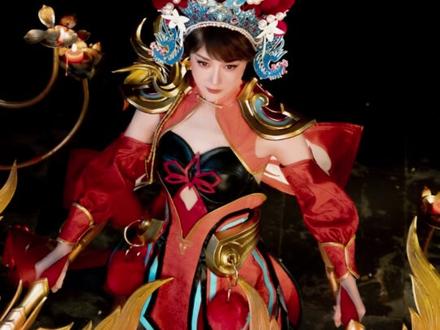 #李依晓cos虞姬霸王别姬 小王 只是一味选出天选coser#李依晓 #虞姬 #霸王别姬