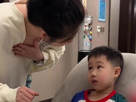 小吃货忍耐力挑战结局出乎意料😄#人类幼崽#萌娃 #家庭日常
