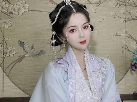 教你如何装扮出大宋公主的感觉,可爱又活泼的大宋公主发型就是这么简单!#汉服发型 #汉服发型教程 #国风合伙人