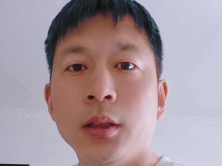 飞牛NAS制作 闲来无事,折腾一台十六年前的老笔记本,让它成为一个自用网络云盘储存器。#记录真实生活 #飞牛nas #折腾 #创作者扶持计划 #抖音创作者激励计划