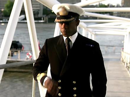 两伙高智商骗子之间的较量 #美剧 #飞天大盗 #高智商