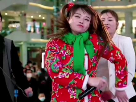 #唐艺大舞台 #幺妹、小乐、万万演唱:<你在它乡还好吗>