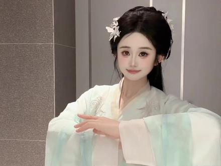 ee想要ee得到,小骨版丽颖摇来了yc:@麒麟の麒 #丽颖摇 #赵丽颖 #sk小骨 @小骨🦴(努力版)