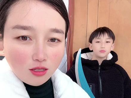 俺儿光想去找他爸爸,我没有车又没有驾照,咋带他去啊#春节租车用滴滴服务升级啦 @滴滴租车#记录自己的点点滴滴 #用抖音记录美 #儿子的日常