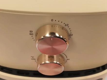 自制牛筋面辣条太香了,柔软劲道,香辣过瘾#牛筋面辣条做法 #自制辣条#空气炸锅 #空气炸锅美食