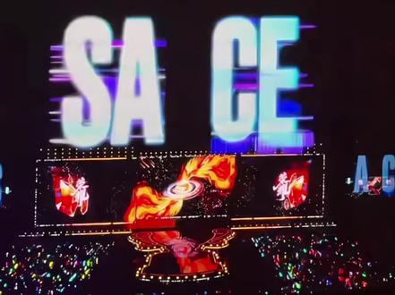 粉色头发帅炸了我嘞耀文❤️🔥 #SAUCE #tf家族新年音乐会 #时代少年团刘耀文 #舞台 #演唱会